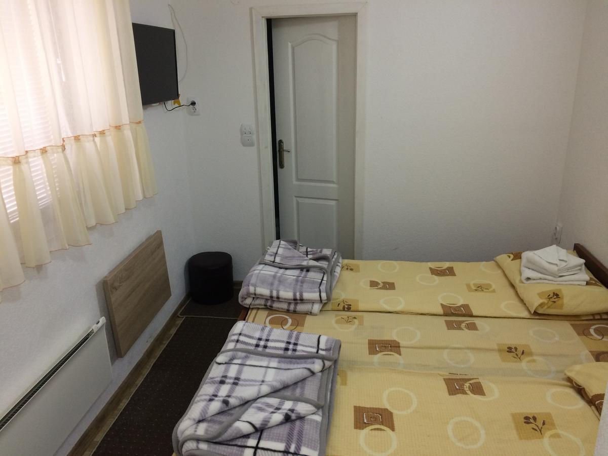 Mico Ficher Kop Kopaonik Kültér fotó